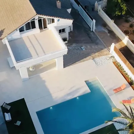 Cudei Villa